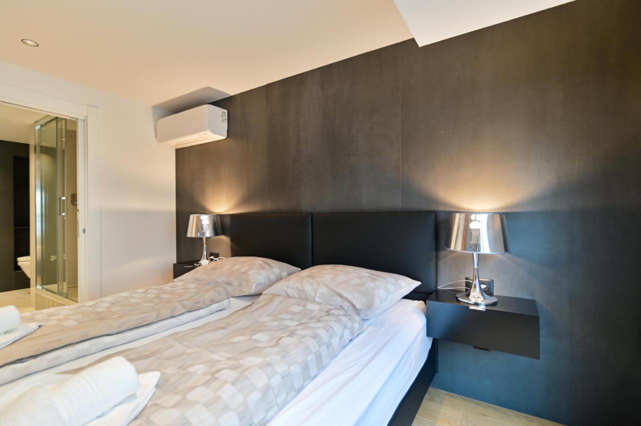 Apartament The Place *