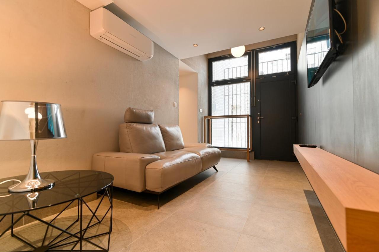 The Place Apartment